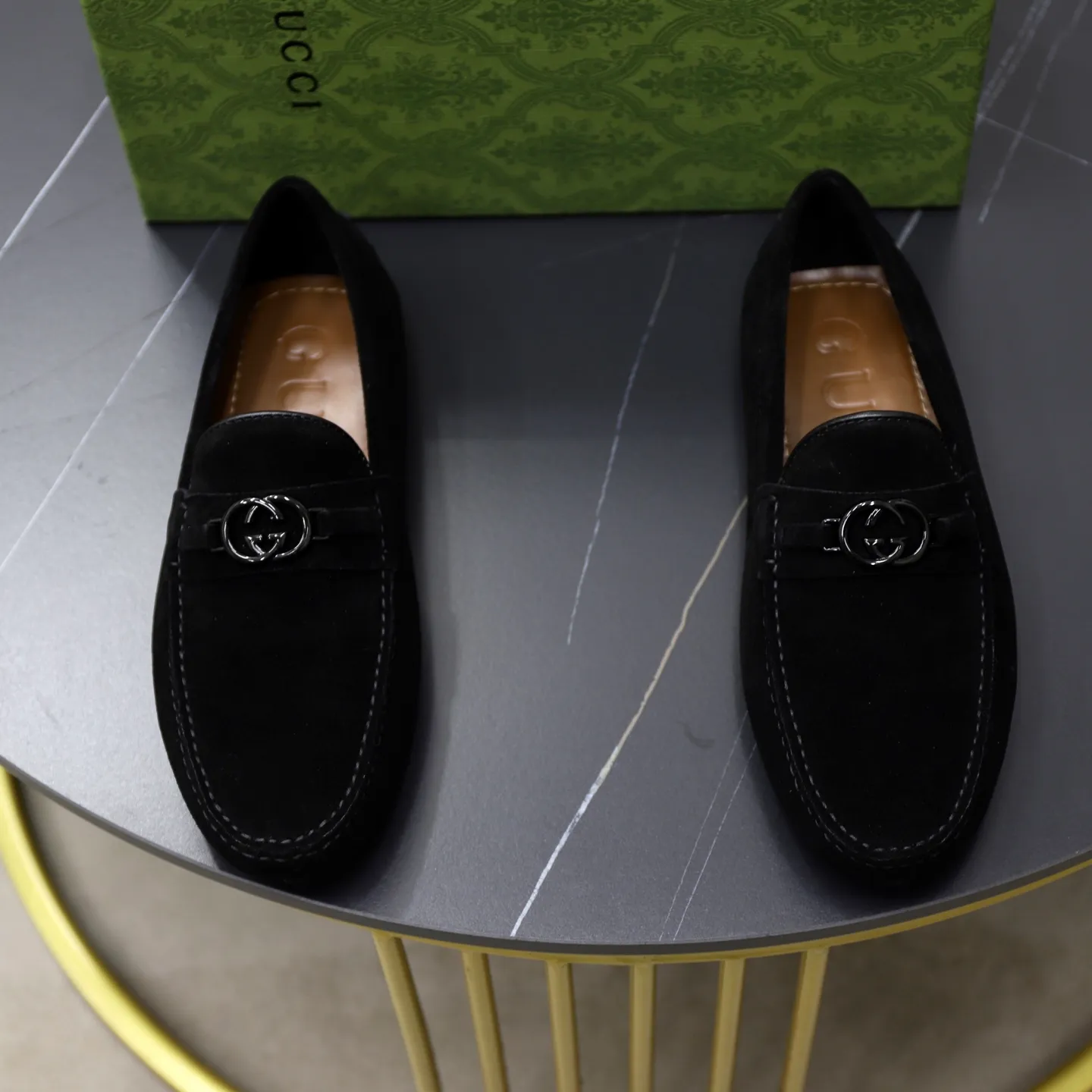 Ex-factory price: 460💰[GUCCI] Gucci ⚠️High-end men’s driving and pedal series ⚠️38-44 (customized for 45) ⚠️All original cowhide leather! Thick and soft! Made entirely of calfskin lining! Rubber sheet anti-slip beanie sole! Three-dimensional package technology! Fashionable and classic! Handicrafts! Original high quality! Feel free to compare!